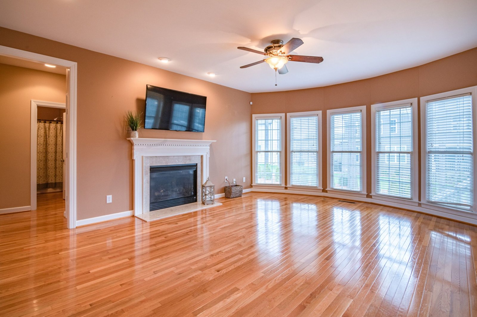 Floor Tile Services